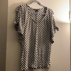 Pre-Owned WHBM Cold Shoulder Striped Top, Size M